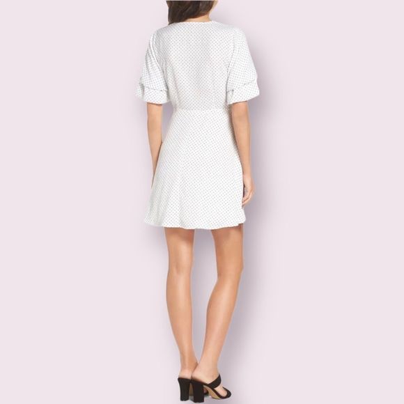 19 Cooper White Polka Dot Faux Wrap Dress Flutter Sleeves size Small NWT *Flaw - Picture 2 of 14